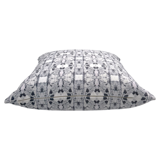 CUTTER DRUM Cover in Dust Mauve on Textured Taz