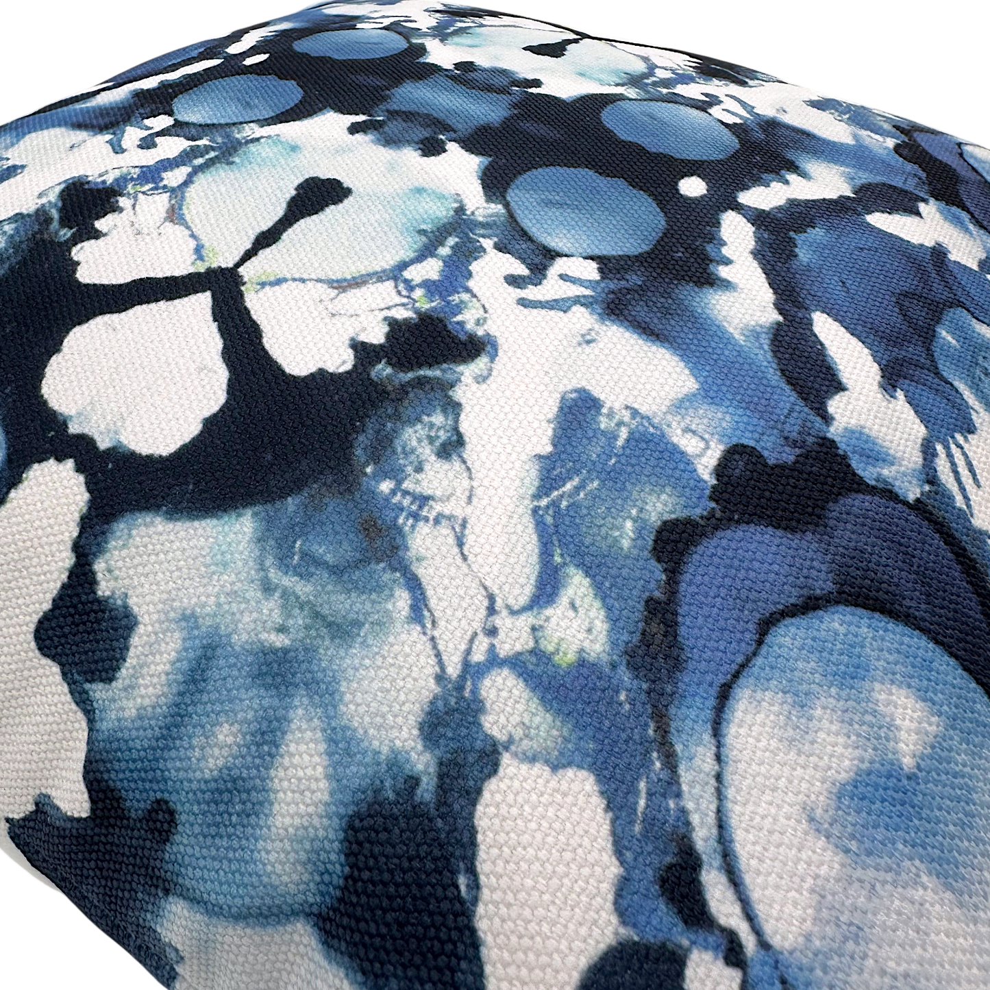 SIRENS Cover in Admiral Blue 18" x 18" Indoor/Outdoor Friendly